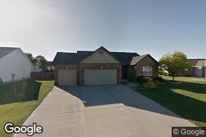 119 Colonial Dr, Hamel, IL 62046