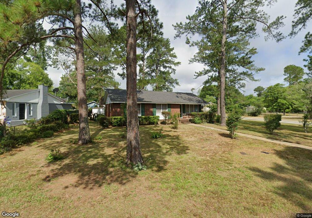901 Colquitt Cir, Albany, GA 31707 - photo 1