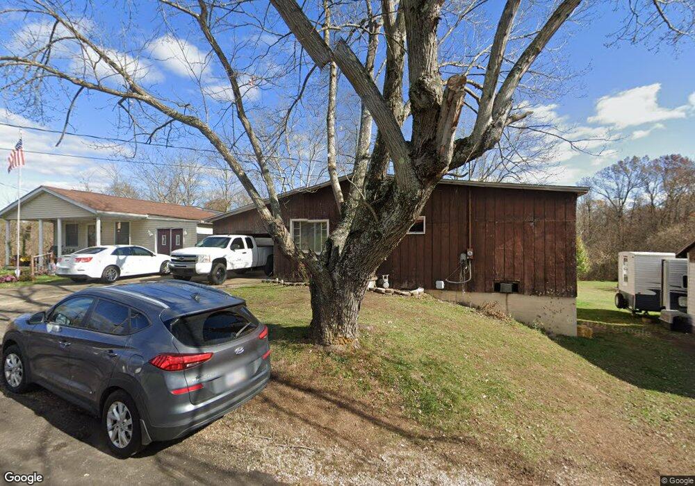 11 Bennett St, Portsmouth, OH 45662 - photo 1