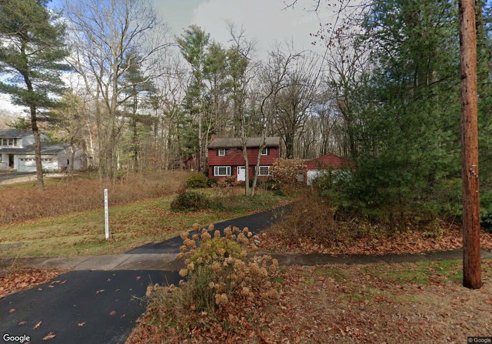 104 Hurlburt St, Glastonbury, CT 06033 - photo 1