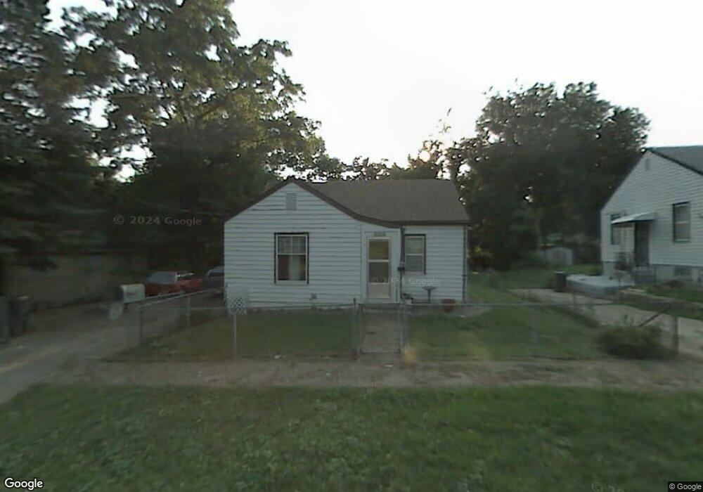 978 27th St, Des Moines, IA 50312 - photo 1