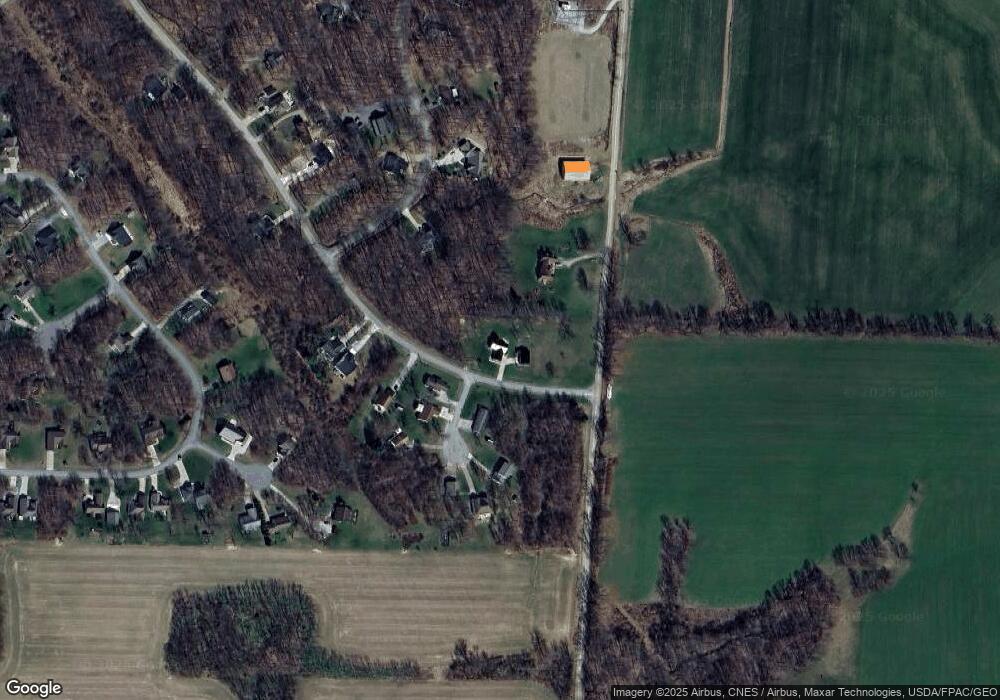 304 Highland Hills Cir, Howard, OH 43028 - photo 1