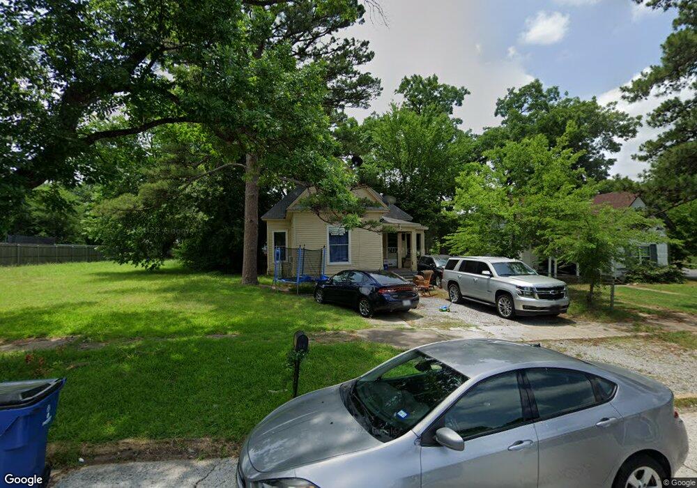 526 W Hull St, Denison, TX 75020 - photo 1