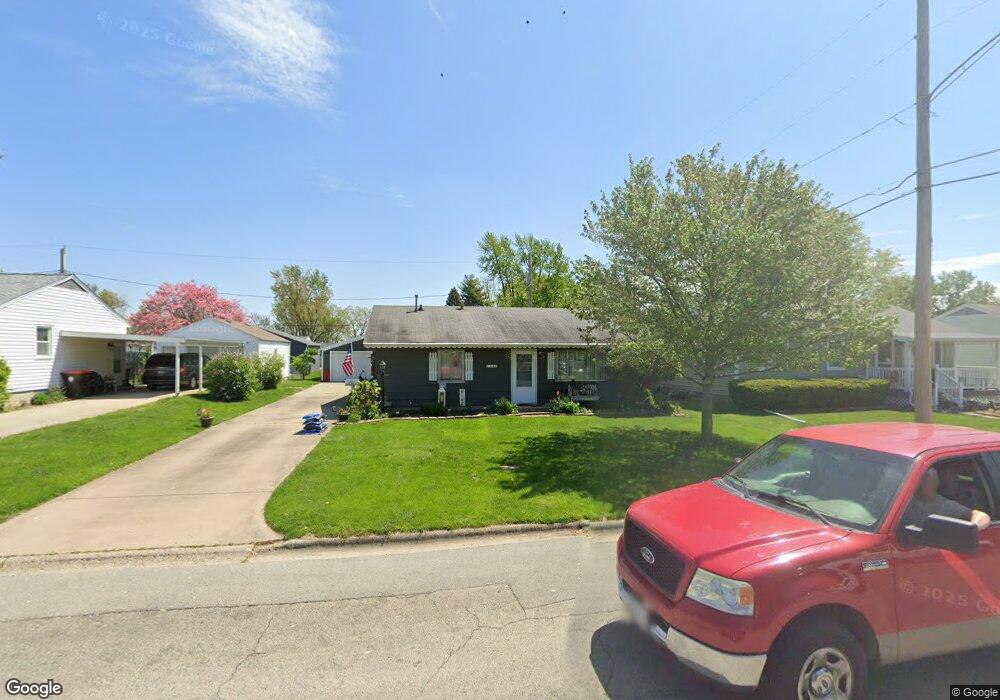 134 Debruler Dr, Lincoln, IL 62656 - photo 1