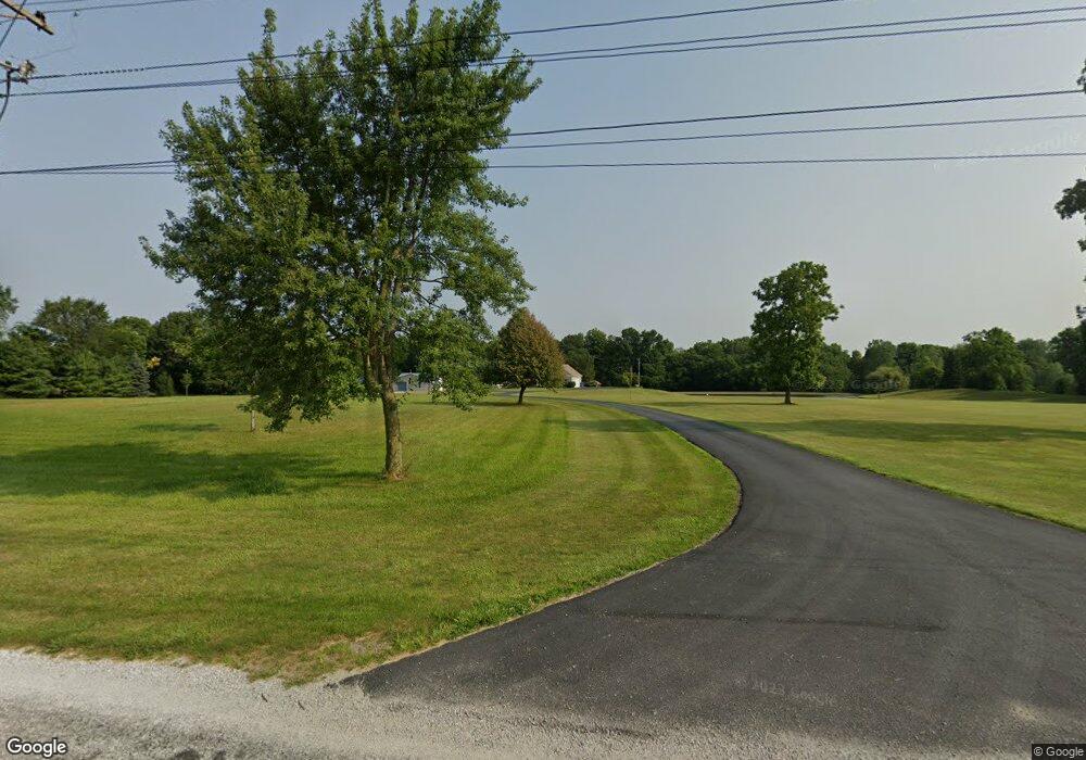 5576 E Station Rd, Roanoke, IN 46783 - photo 1