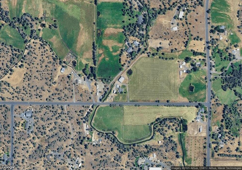 4605 NW Maple Ave, Redmond, OR 97756 - photo 1