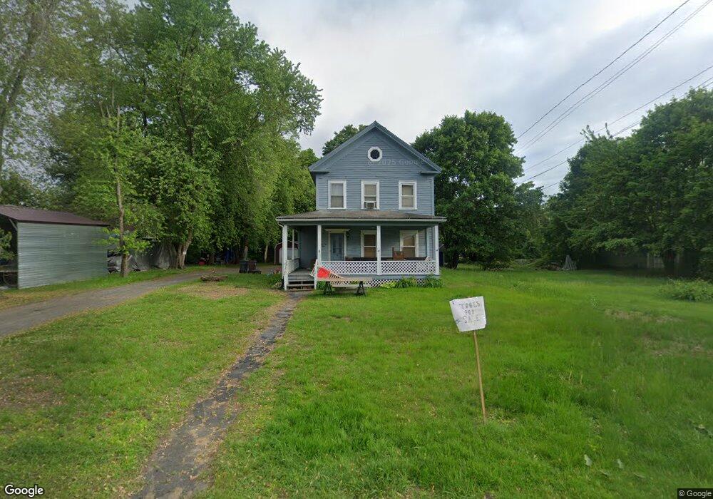 74 S Maple St, Westfield, MA 01085 - photo 1