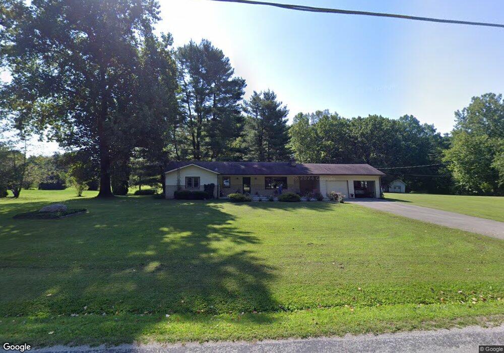 5571 W Ohio Ridge Rd, Columbus, IN 47201 - photo 1