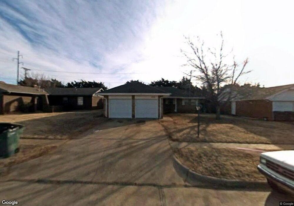 1212 N Blackwelder Ave, Edmond, OK 73034 - photo 1