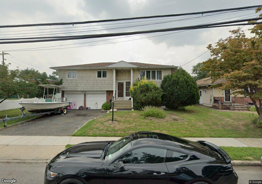 31 16th St, Hicksville, NY 11801 - photo 1