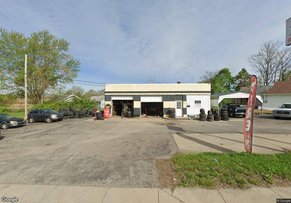 908 Dr Martin Luther King jr Blvd, Anderson, IN 46016 - photo 1