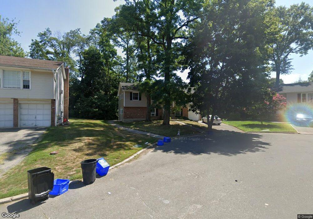 5 Alex Ln, Glen Cove, NY 11542 - photo 1