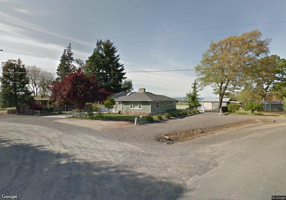 2700 Heritage Rd, Central Point, OR 97502 - photo 1