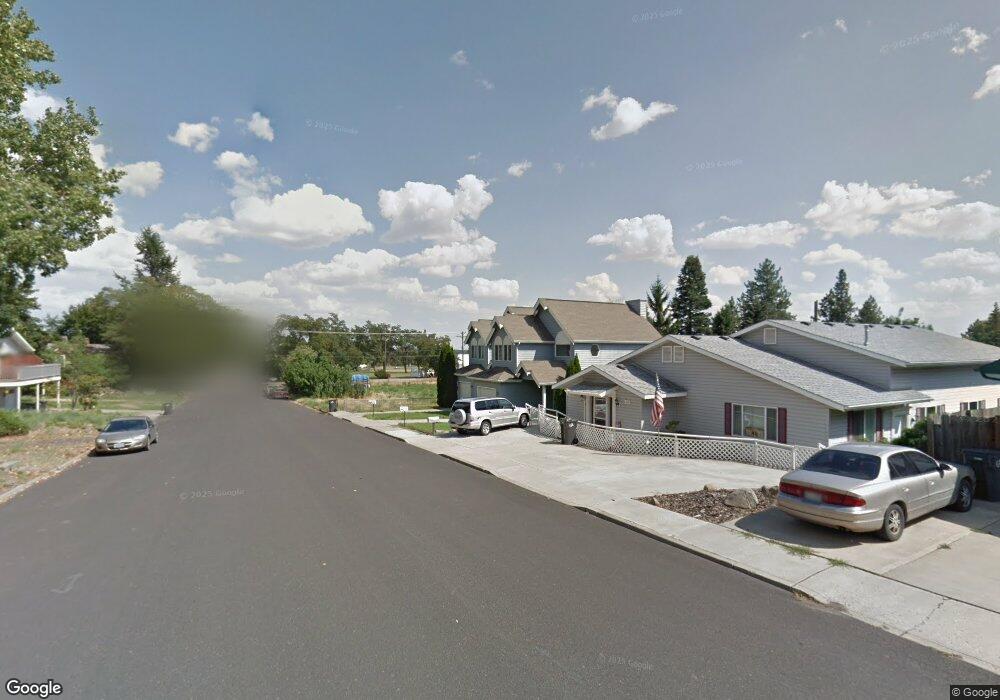 521 W 5th St, Cheney, WA 99004 - photo 1