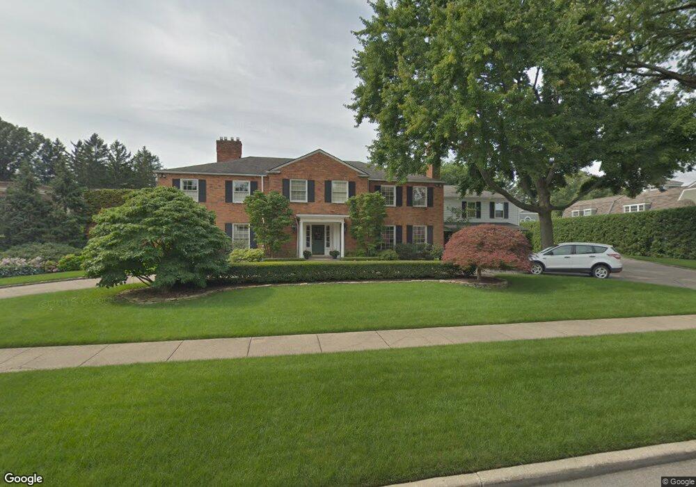 115 Lothrop Rd, Grosse Pointe Farms, MI 48236 - photo 1