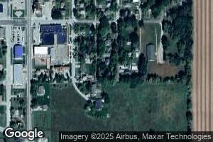 112 S 10th St, Newman Grove, NE 68758