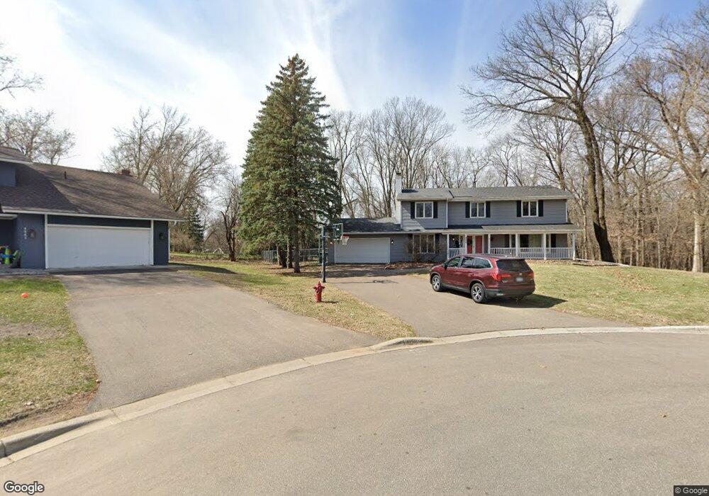 4324 Blenheim Cir, Minnetonka, MN 55345 - photo 1