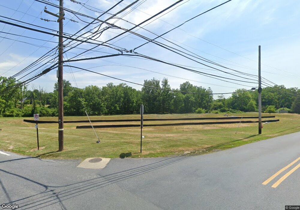 435 S Cedarbrook Rd, Allentown, PA 18104 - photo 1