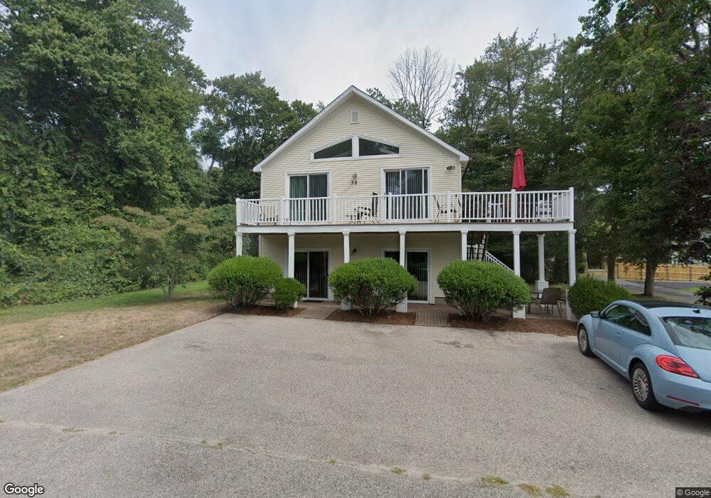 38 Bonnet Point Rd, Narragansett, RI 02882 - photo 1