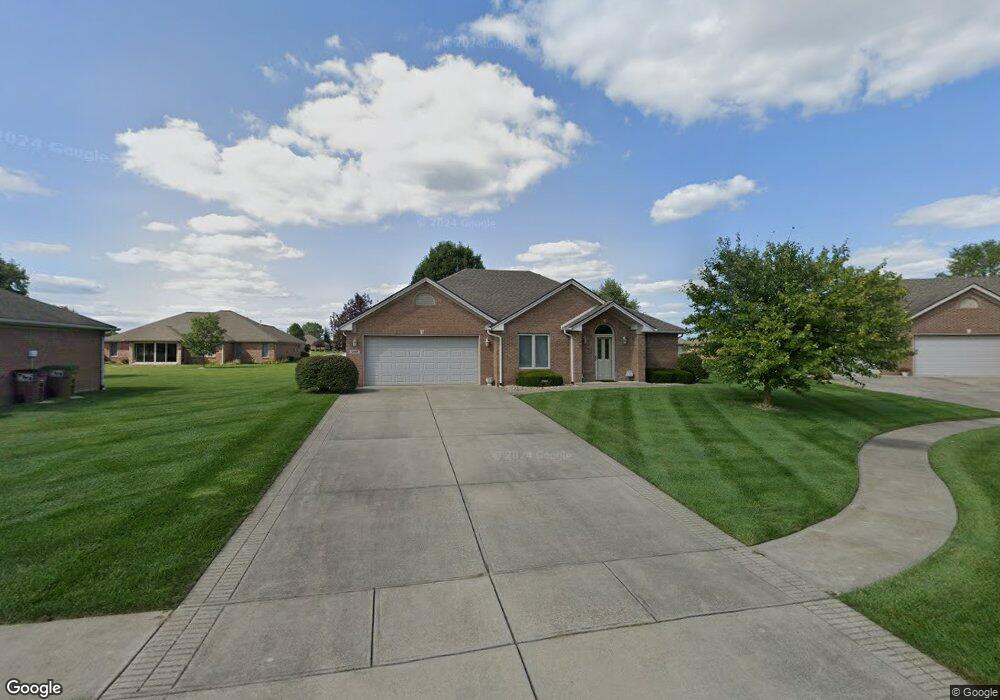 5222 E Harvard Ct, Columbus, IN 47203 - photo 1