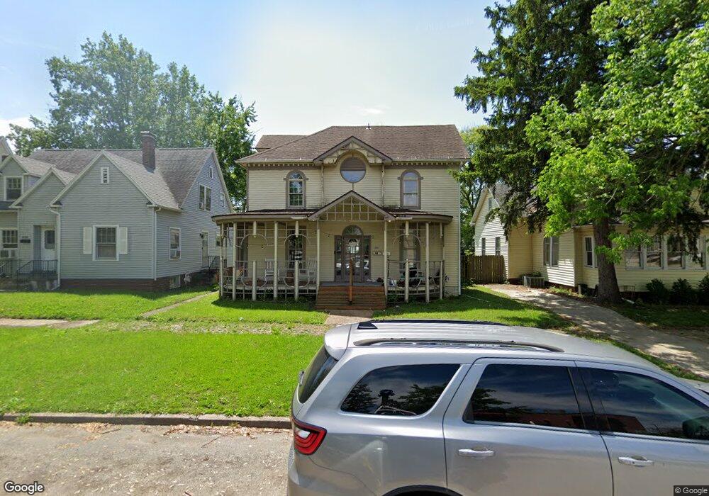 1713 Lafayette Ave, Mattoon, IL 61938 - photo 1