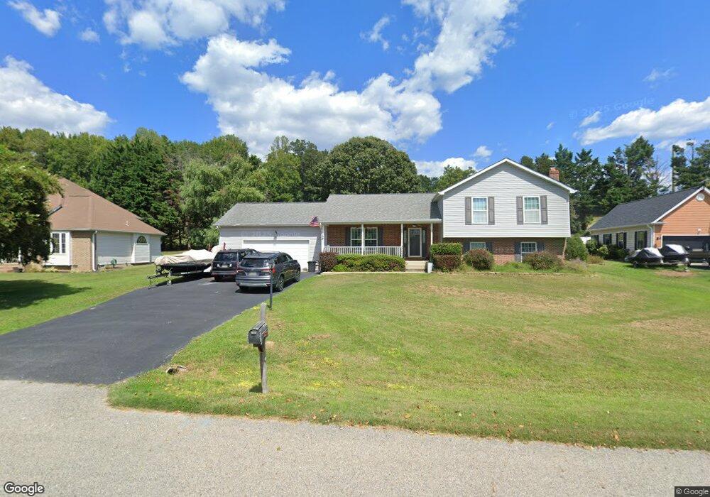 35668 Golf Course Dr, Mechanicsville, MD 20659 - photo 1