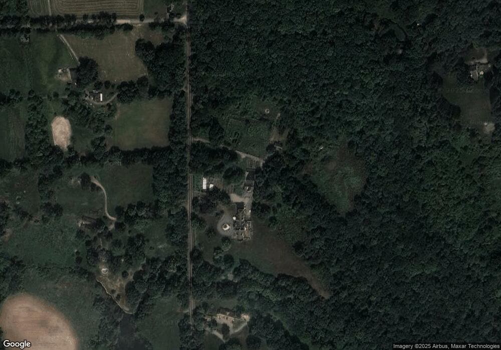 79 Deerfield Rd, Pomfret Center, CT 06259 - photo 1