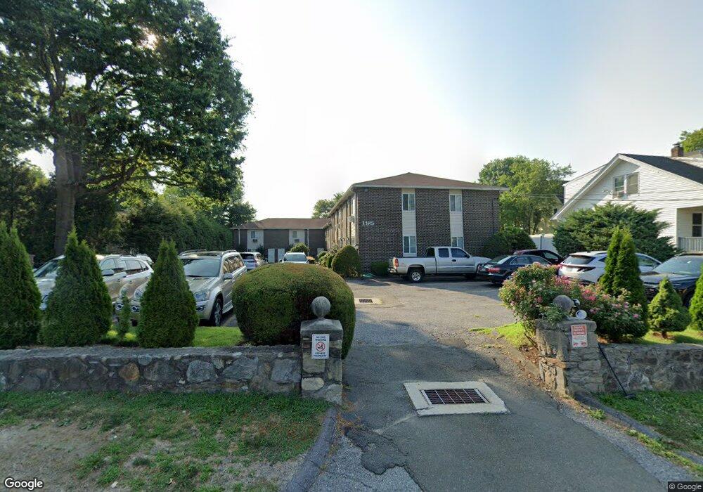 195 Highview Ave unit D, Stamford, CT 06907 - photo 1