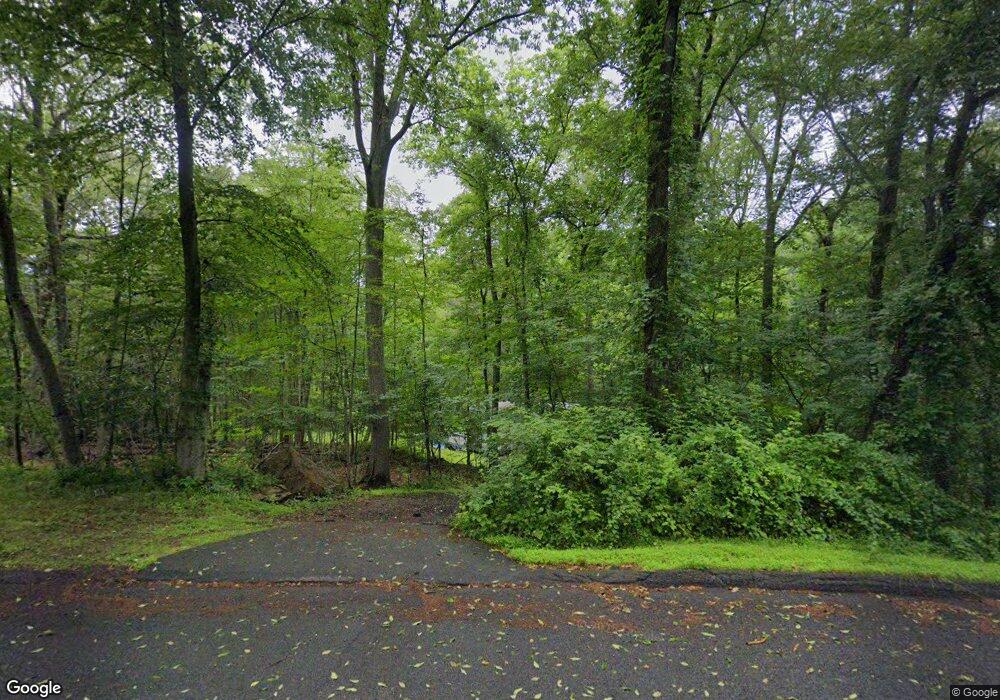 133 Barker Hill Dr, Guilford, CT 06437 - photo 1