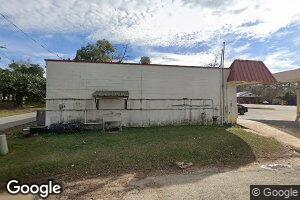 202 Thomas Ave, Attapulgus, GA 39815