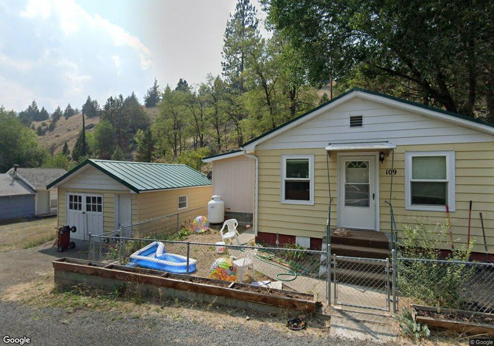 125 N Humbolt St, Canyon City, OR 97820 - photo 1