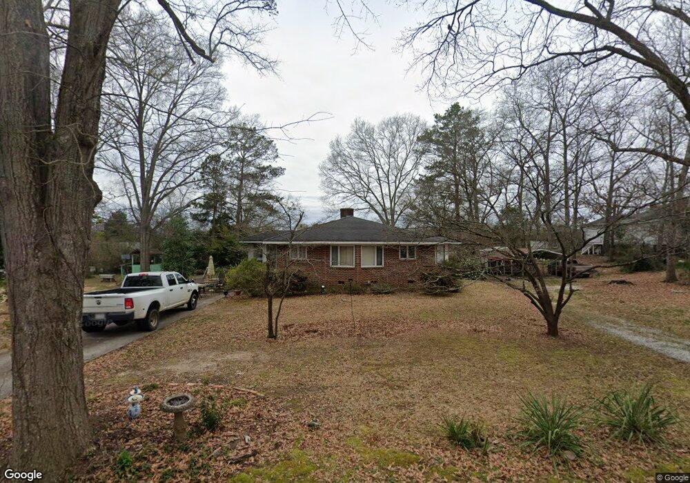 4 Peachtree St, Elberton, GA 30635 - photo 1