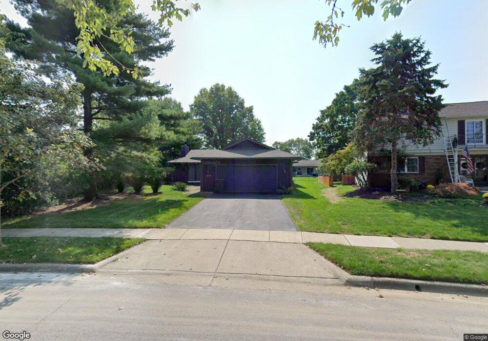 1823 Staffordshire Rd, Columbus, OH 43229 - photo 1