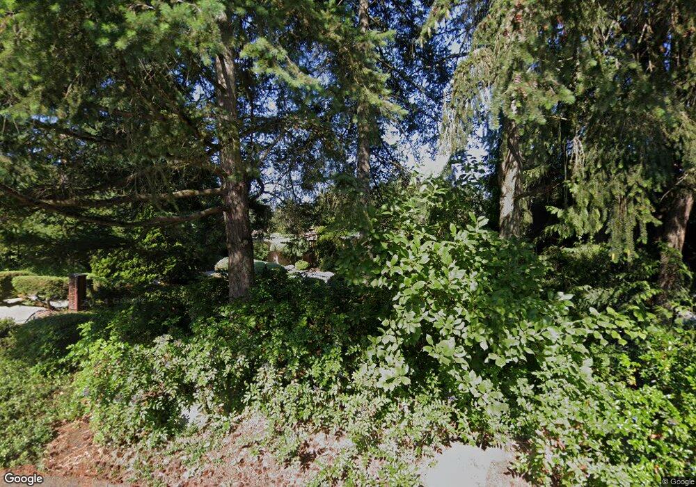 3025 Fairweather Place, Hunts Point, WA 98004 - photo 1