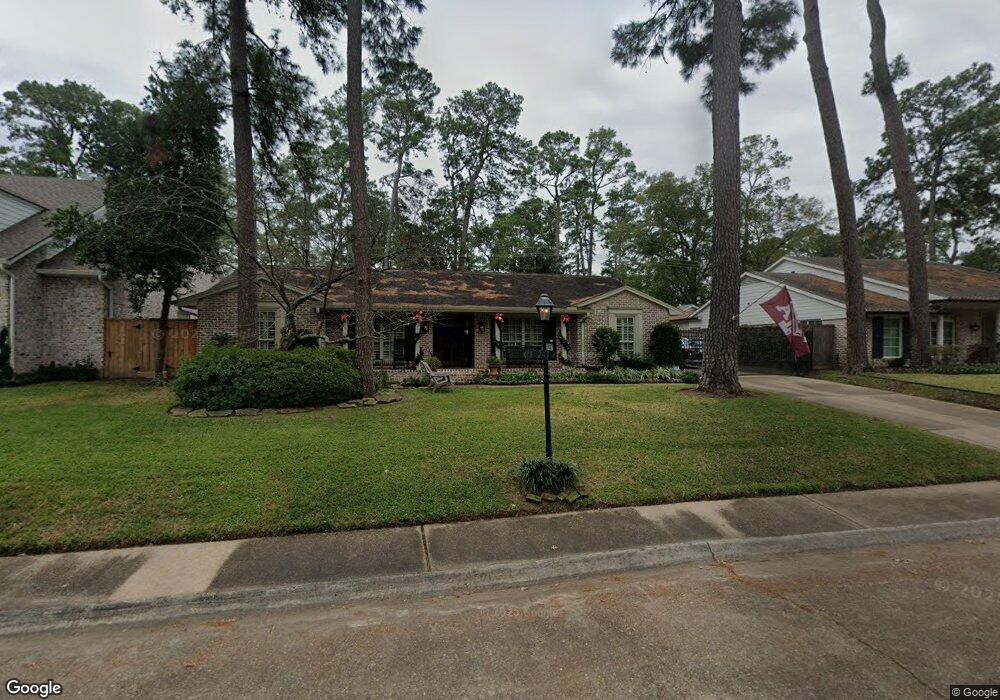 10007 Pine Forest Rd, Houston, TX 77042 - photo 1