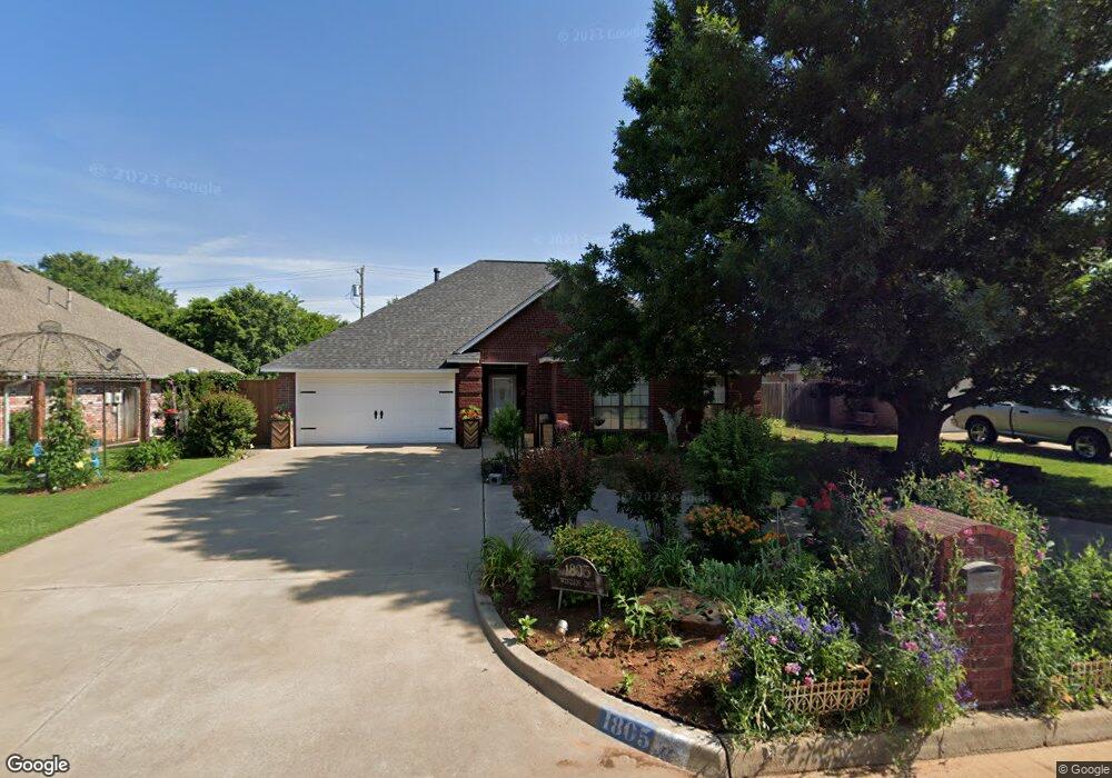 1805 Windsor Dr, Duncan, OK 73533 - photo 1