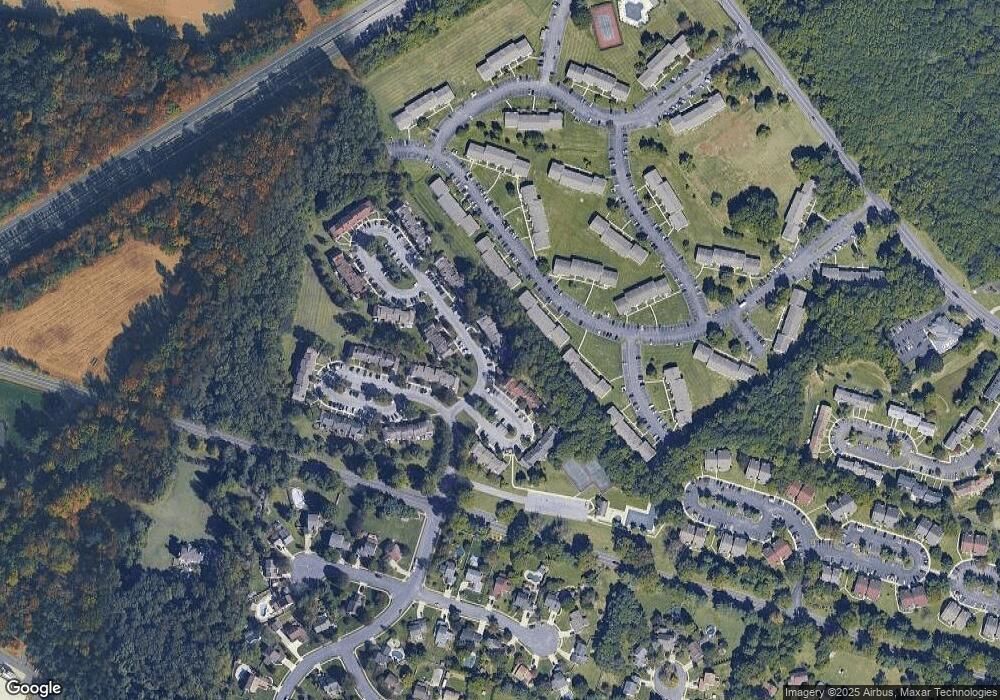 702 Garrison Ct unit 702, West Deptford, NJ 08051 - photo 1