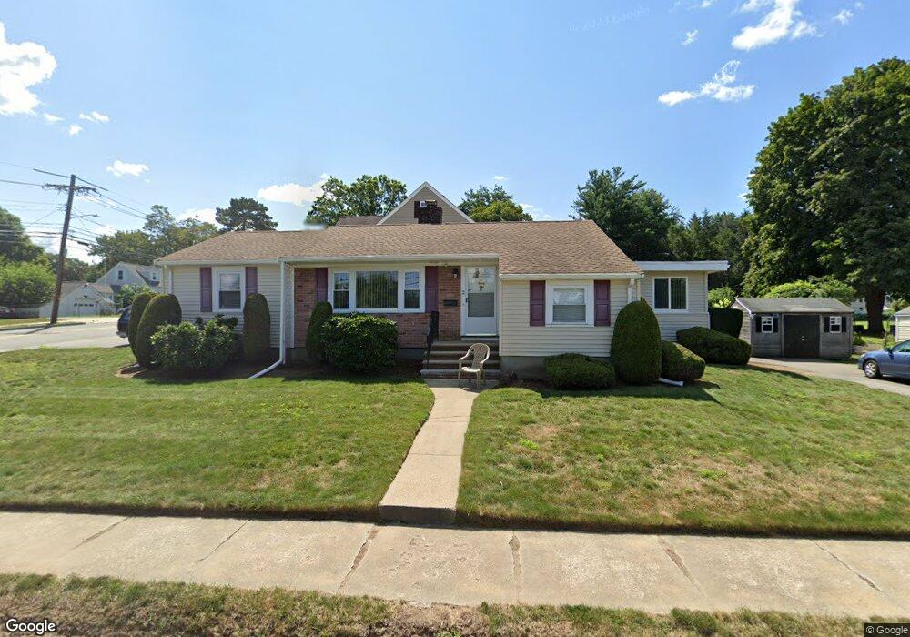 2 Magnolia Terrace, Stoneham, MA 02180 - photo 1