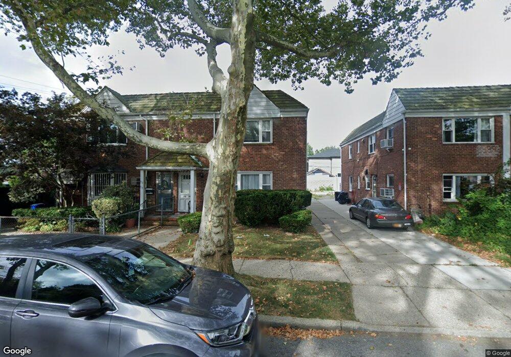 75-66 197th St unit 1, Flushing, NY 11366 - photo 1