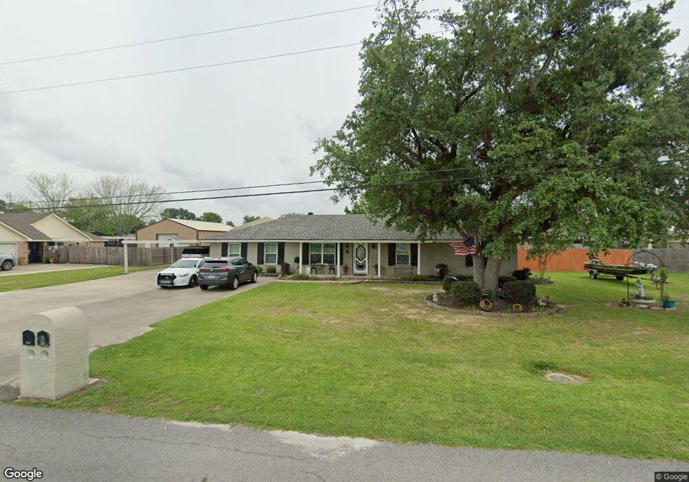 414 S Lake Ct, Lake Charles, LA 70605 - photo 1