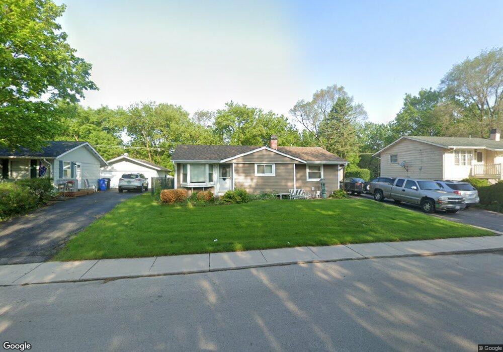 323 Amarillo Dr, Carpentersville, IL 60110 - photo 1