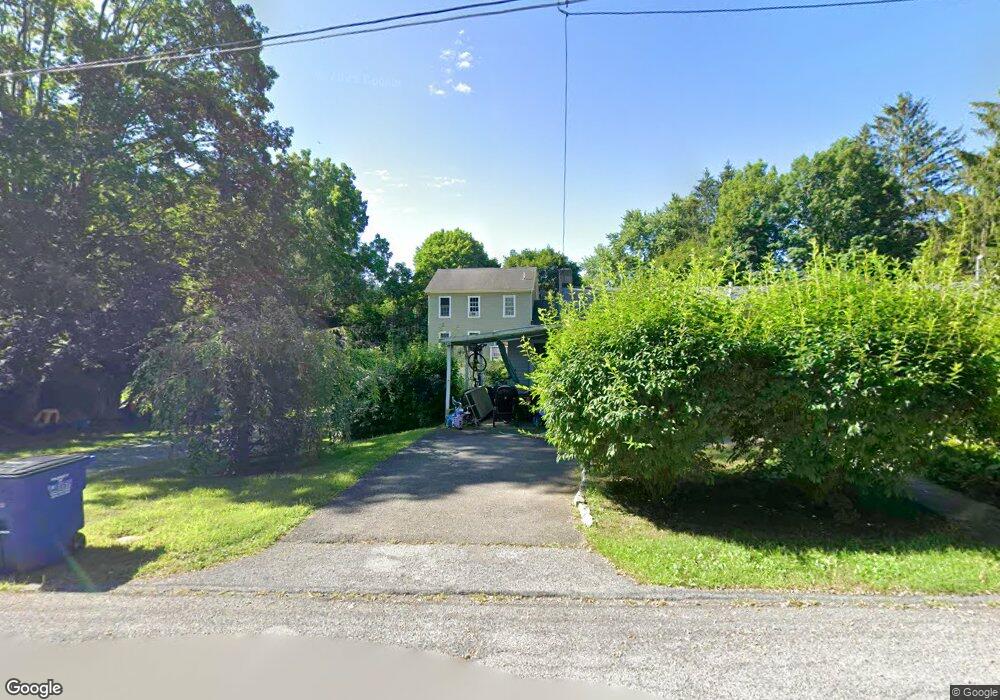 10 Ln Eldridge, V. Red Hook, NY 12571 - photo 1