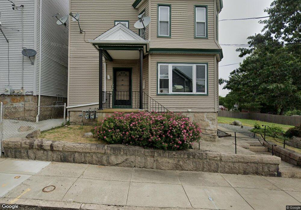 122 Reney St unit 3, Fall River, MA 02723 - photo 1