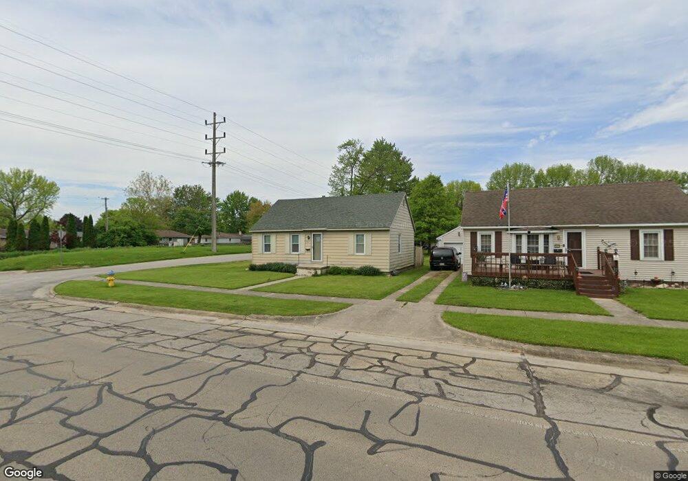 1417 S 14th St, Mattoon, IL 61938 - photo 1