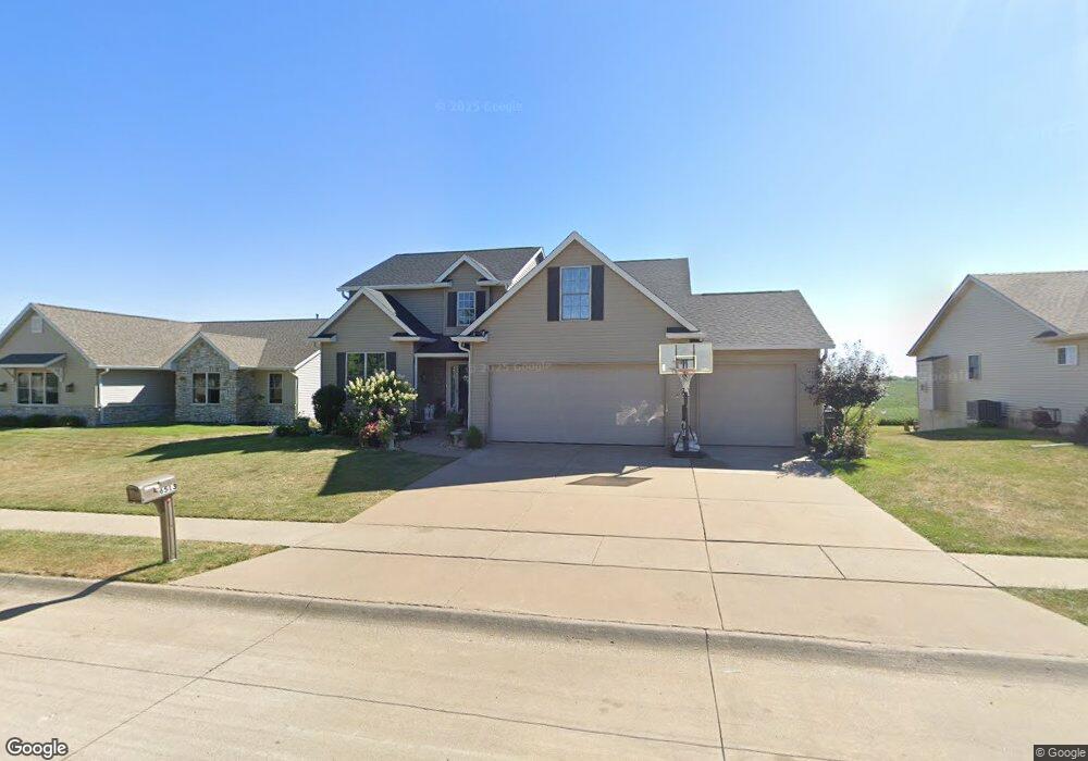 6513 Sturdevant St, Davenport, IA 52806 - photo 1
