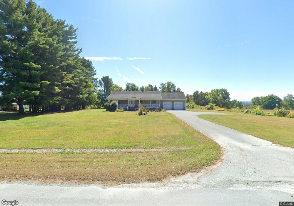 639 Twitchell Hill Rd, Shaftsbury, VT 05262 - photo 1