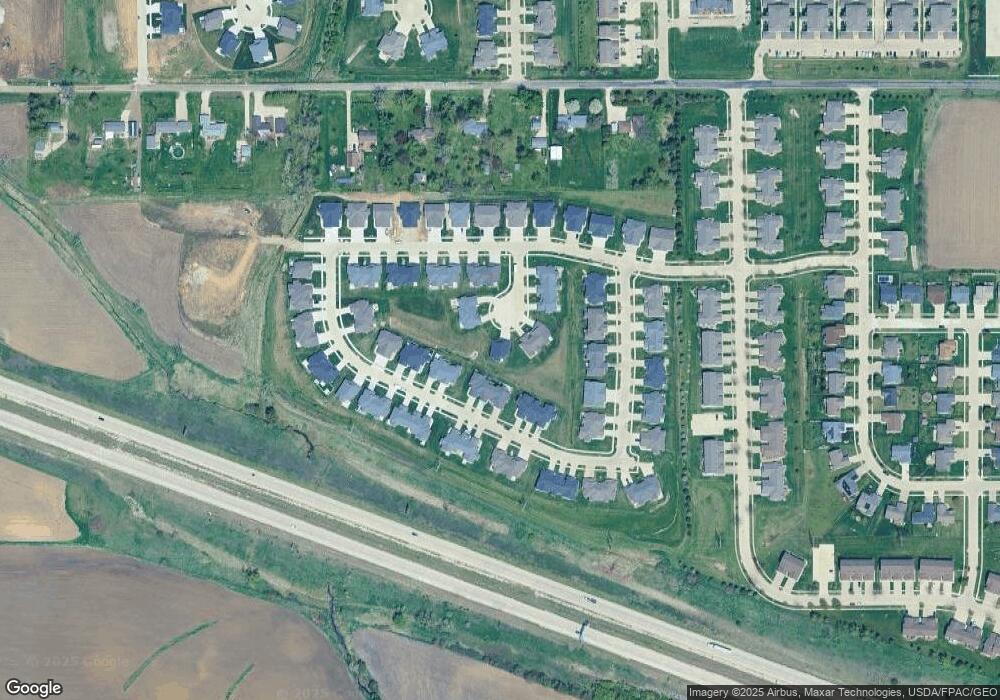 3515 Goldfinch Ct SW, Cedar Rapids, IA 52404 - photo 1