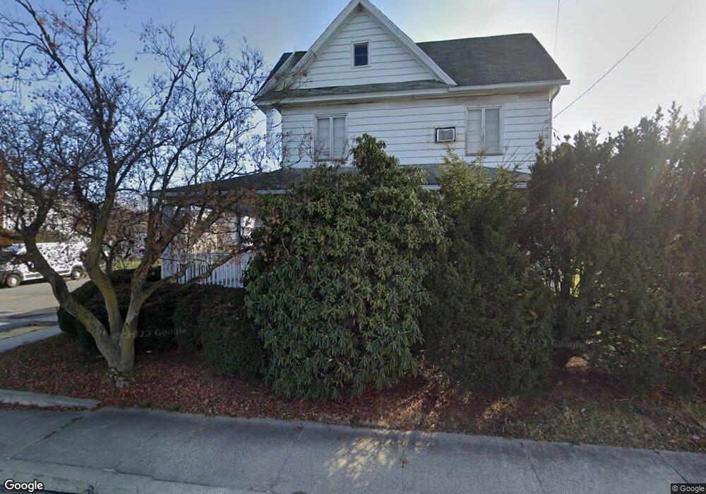 201 Chestnut St, Dupont, PA 18641 - photo 1