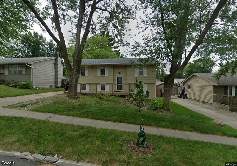 703 E Porter Ave, Des Moines, IA 50315 - photo 1