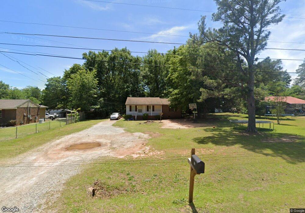 143 Allen Memorial Dr SW, Milledgeville, GA 31061 - photo 1